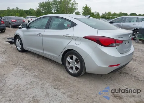 2016 Hyundai Elantra Value Edition z USA, uszkodzony, nr VIN 5NPDH4AE2GH670190